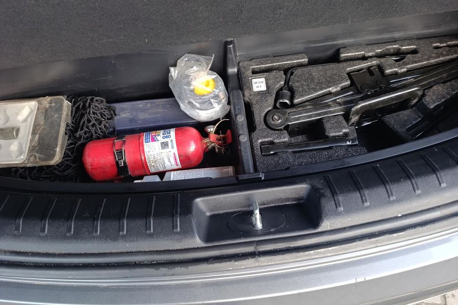 Продам Hyundai Santa FE 2015 года в г. Бровары, Киевская область