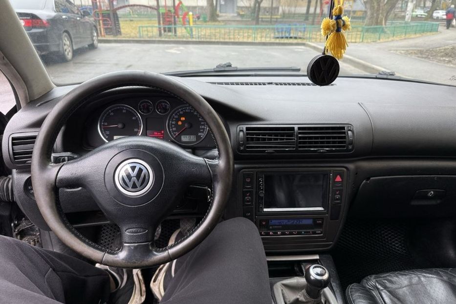 Продам Volkswagen Passat B5 2003 года в Харькове
