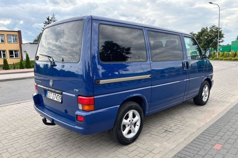 Продам Volkswagen T4 (Transporter) пасс. 2002 года в г. Павлоград, Днепропетровская область