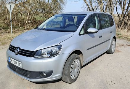 Продам Volkswagen Touran 2014 года в Ровно