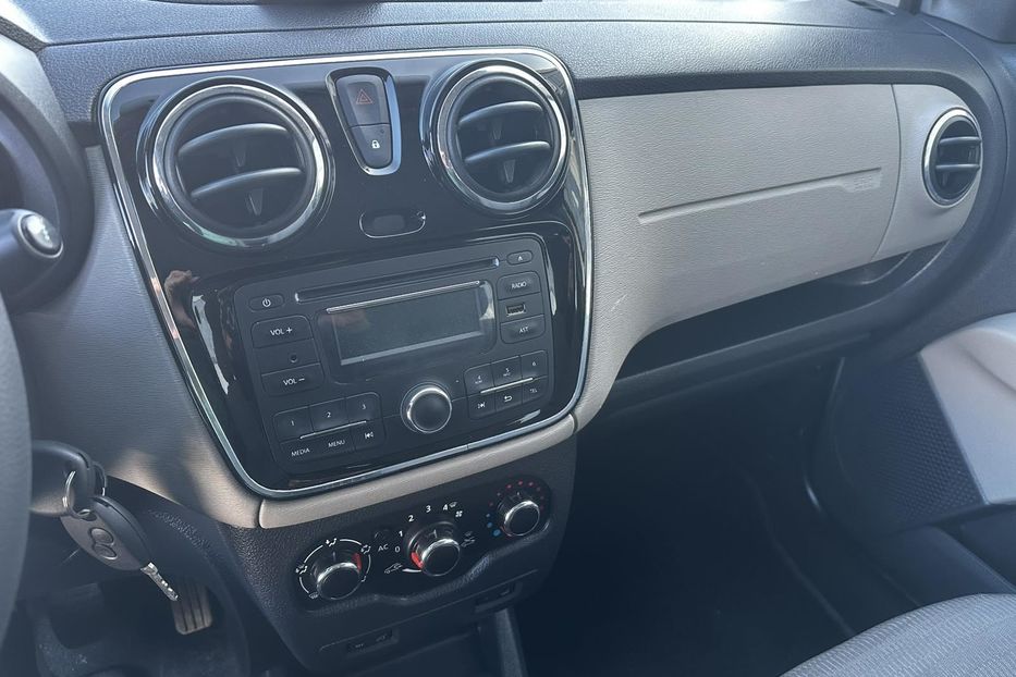 Продам Dacia Lodgy 2013 года в Полтаве