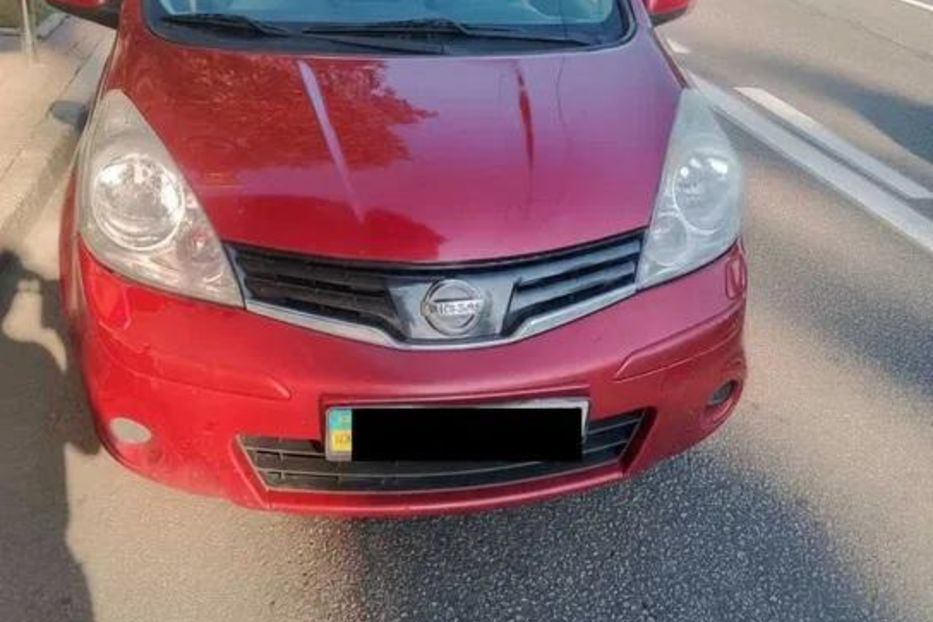 Продам Nissan Note comfort 2012 года в Киеве