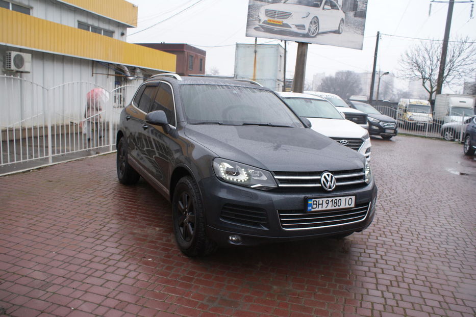 Продам Volkswagen Touareg 2013 года в Одессе