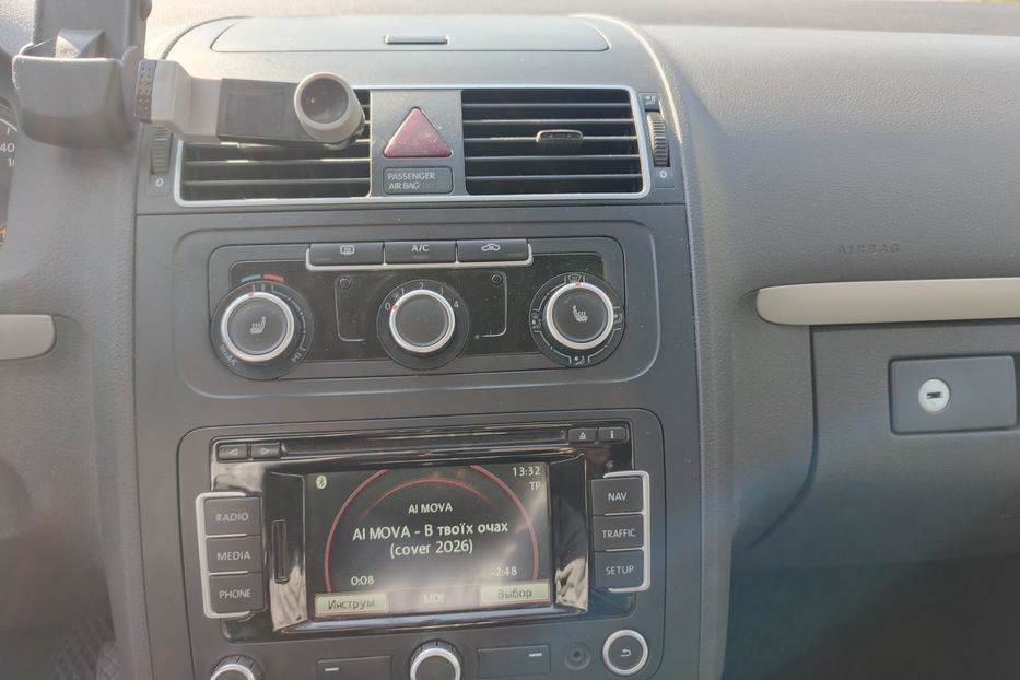 Продам Volkswagen Touran 2014 года в Ровно