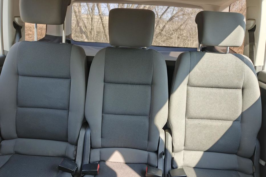 Продам Volkswagen Touran 2014 года в Ровно