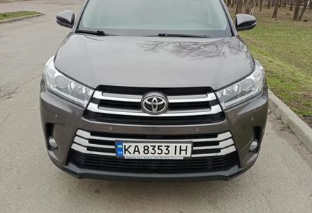 Продам Toyota Highlander 2017 года в г. Прилуки, Черниговская область