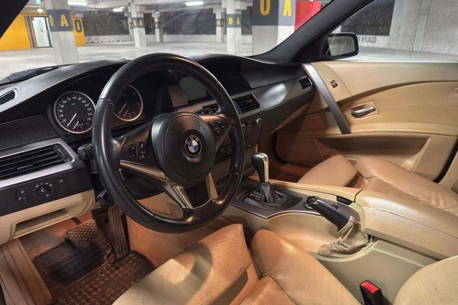 Продам BMW 530 2004 года в Днепре