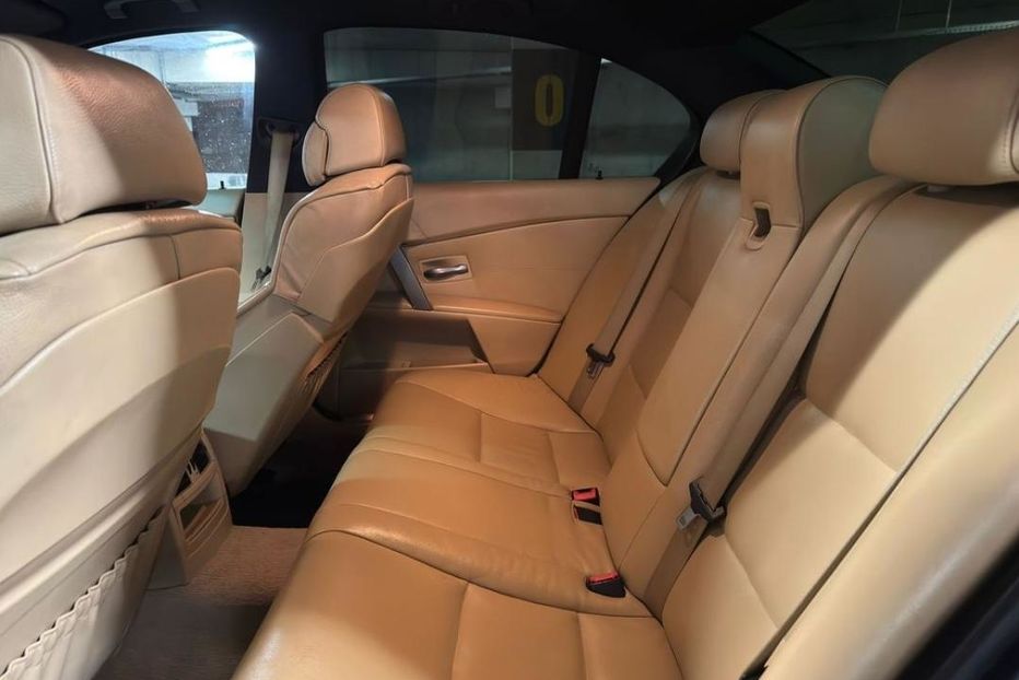 Продам BMW 530 2004 года в Днепре