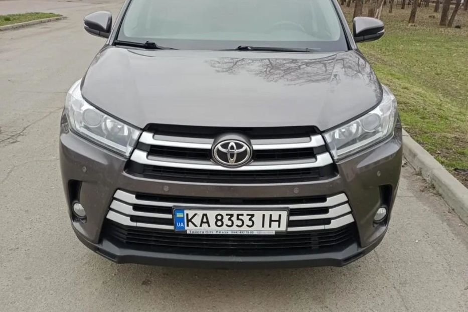 Продам Toyota Highlander 2017 года в г. Прилуки, Черниговская область