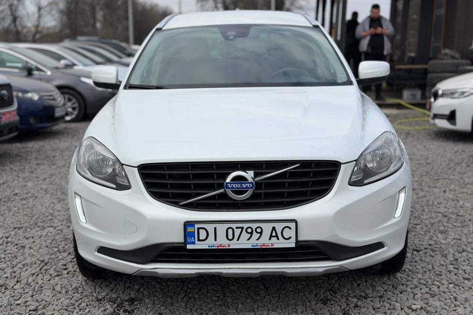 Продам Volvo XC60 2015 года в Виннице