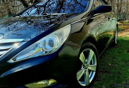 Продам Hyundai Sonata YF 2010 года в Харькове