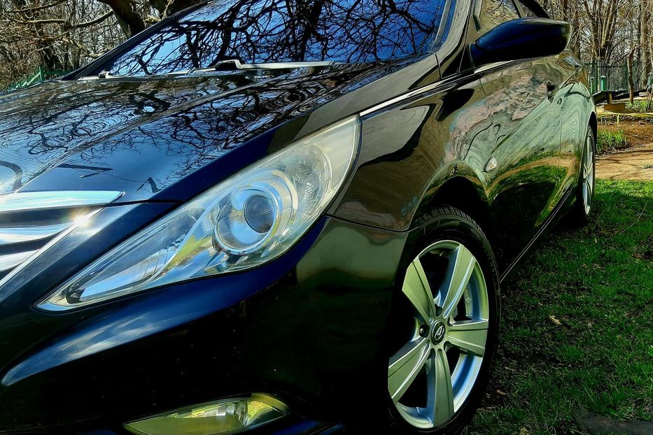 Продам Hyundai Sonata YF 2010 года в Харькове
