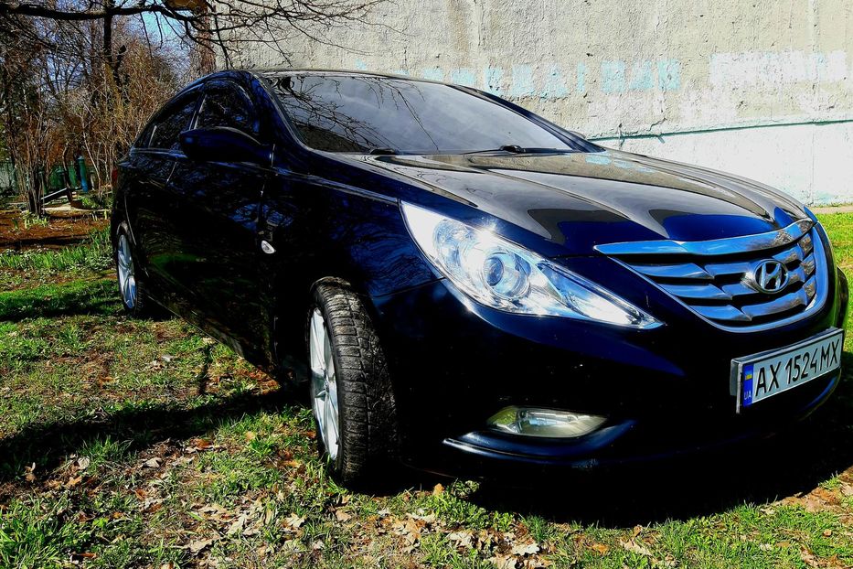 Продам Hyundai Sonata YF 2010 года в Харькове