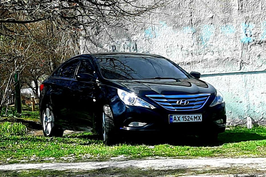 Продам Hyundai Sonata YF 2010 года в Харькове