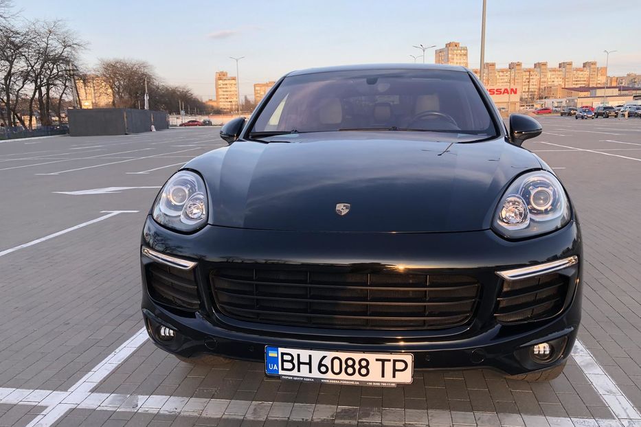 Продам Porsche Cayenne 2016 года в Одессе