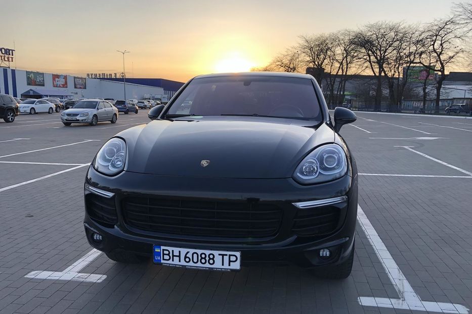 Продам Porsche Cayenne 2016 года в Одессе