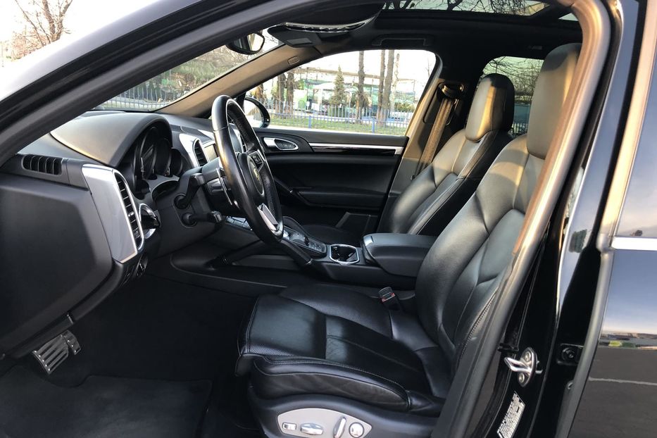 Продам Porsche Cayenne 2016 года в Одессе