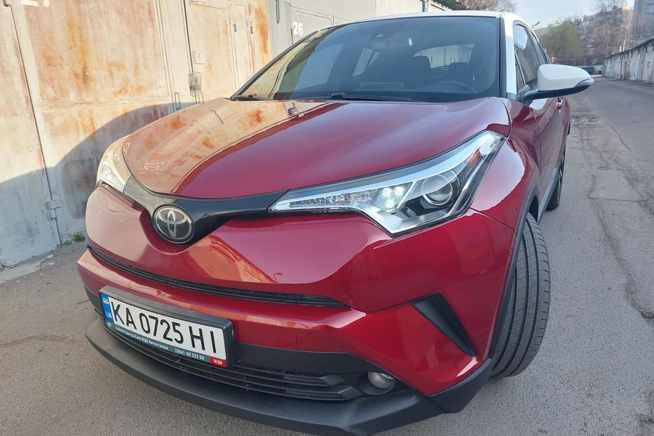 Продам Toyota C-HR Автомат 2018 года в Киеве