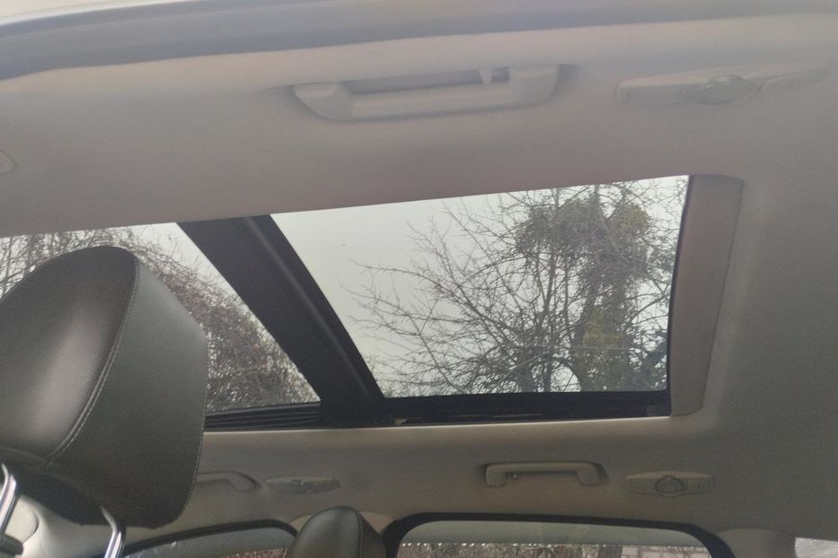 Продам Ford Kuga Максимальна 2013 года в Харькове