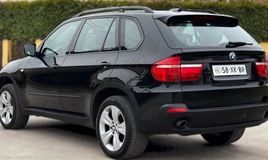 Продам BMW X5 2008 года в Сумах