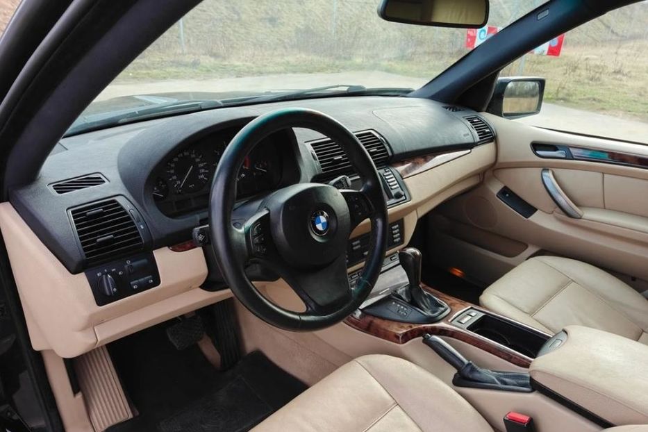 Продам BMW X5 2003 года в Запорожье