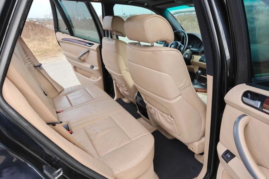 Продам BMW X5 2003 года в Запорожье