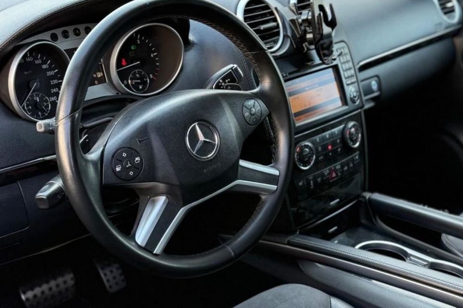 Продам Mercedes-Benz ML 320 2007 года в Сумах