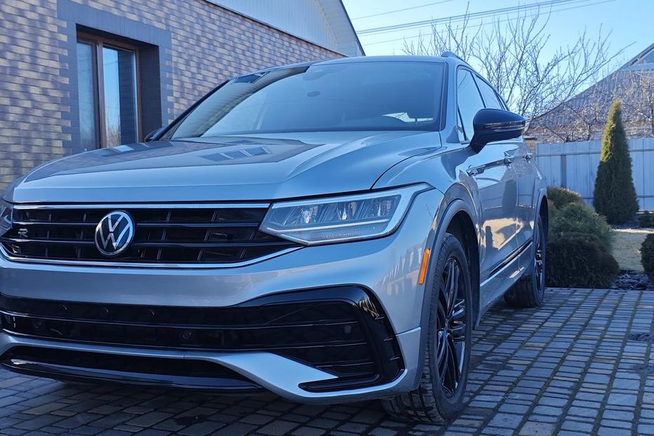 Продам Volkswagen Tiguan SE R-LINE 2022 года в г. Верхнеднепровск, Днепропетровская область