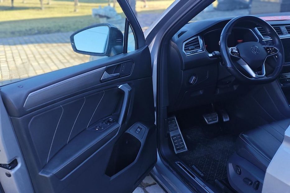 Продам Volkswagen Tiguan SE R-LINE 2022 года в г. Верхнеднепровск, Днепропетровская область