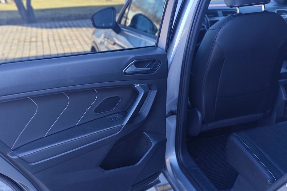 Продам Volkswagen Tiguan SE R-LINE 2022 года в г. Верхнеднепровск, Днепропетровская область