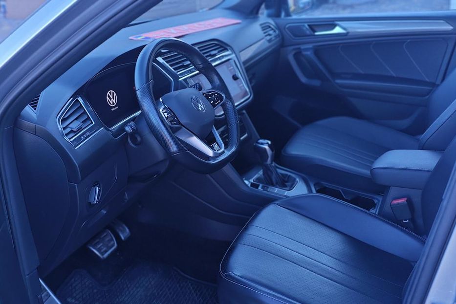 Продам Volkswagen Tiguan SE R-LINE 2022 года в г. Верхнеднепровск, Днепропетровская область