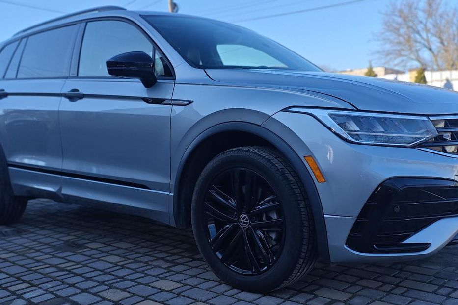 Продам Volkswagen Tiguan SE R-LINE 2022 года в г. Верхнеднепровск, Днепропетровская область