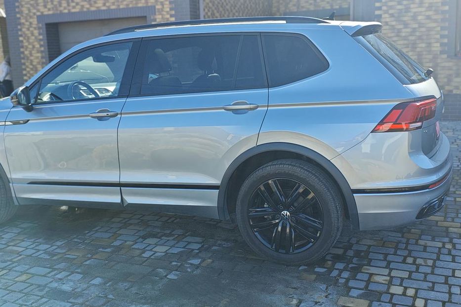 Продам Volkswagen Tiguan SE R-LINE 2022 года в г. Верхнеднепровск, Днепропетровская область