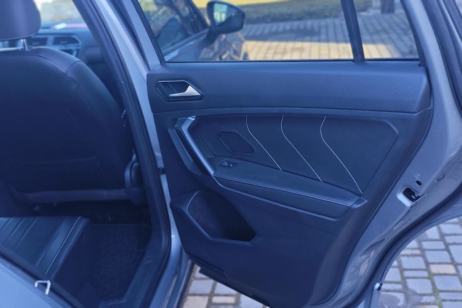 Продам Volkswagen Tiguan SE R-LINE 2022 года в г. Верхнеднепровск, Днепропетровская область