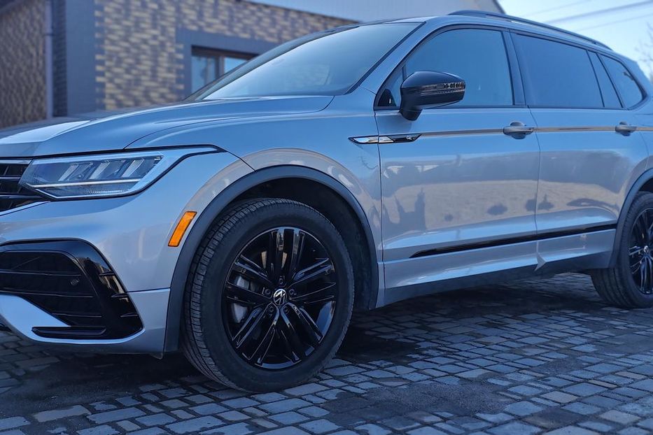 Продам Volkswagen Tiguan SE R-LINE 2022 года в г. Верхнеднепровск, Днепропетровская область