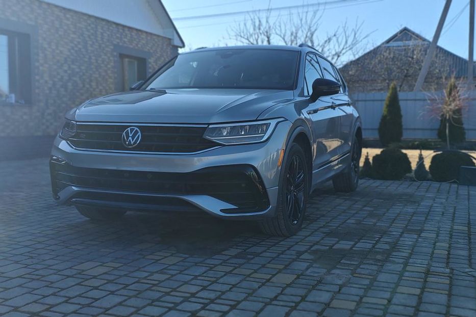 Продам Volkswagen Tiguan SE R-LINE 2022 года в г. Верхнеднепровск, Днепропетровская область