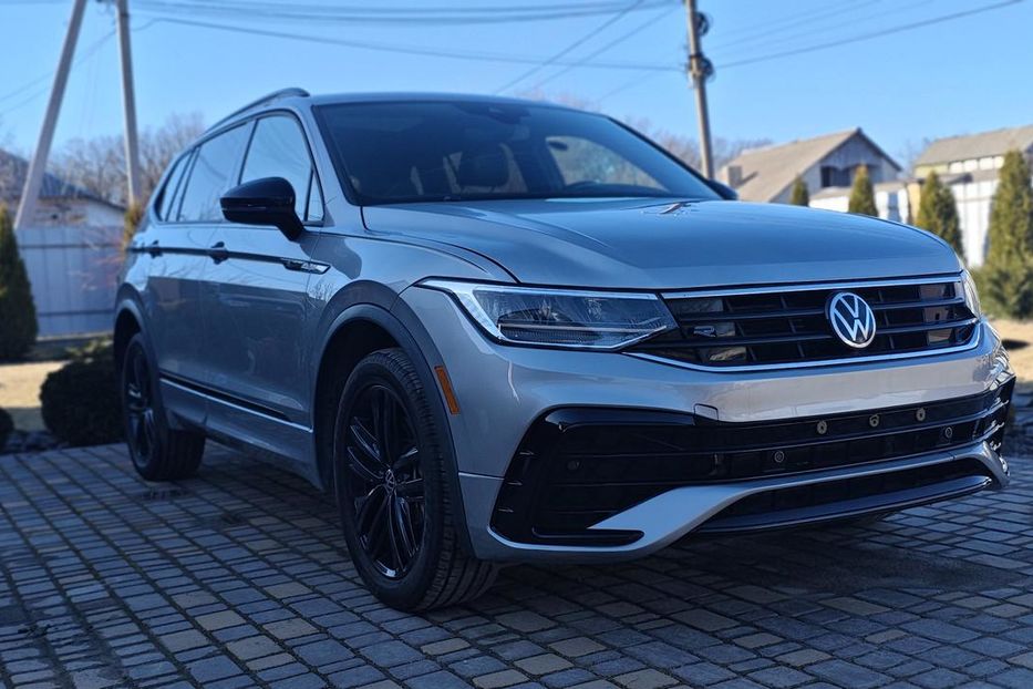 Продам Volkswagen Tiguan SE R-LINE 2022 года в г. Верхнеднепровск, Днепропетровская область