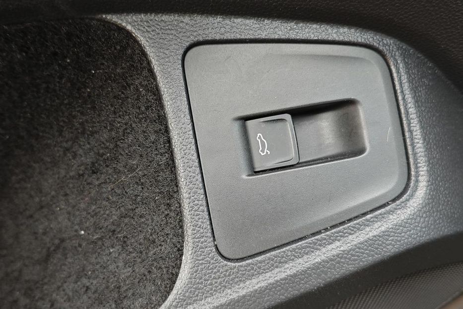 Продам Volkswagen Tiguan SEL 2018 года в г. Верхнеднепровск, Днепропетровская область