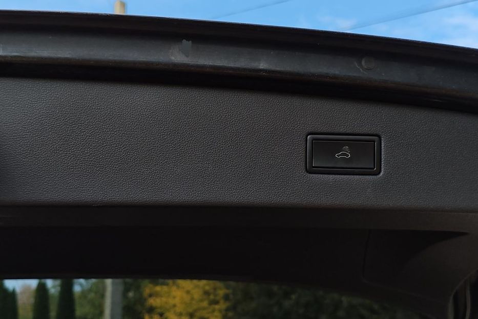 Продам Volkswagen Tiguan SEL 2018 года в г. Верхнеднепровск, Днепропетровская область