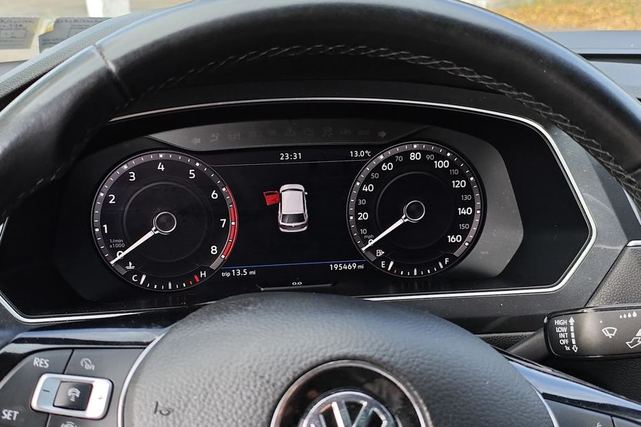 Продам Volkswagen Tiguan SEL 2018 года в г. Верхнеднепровск, Днепропетровская область