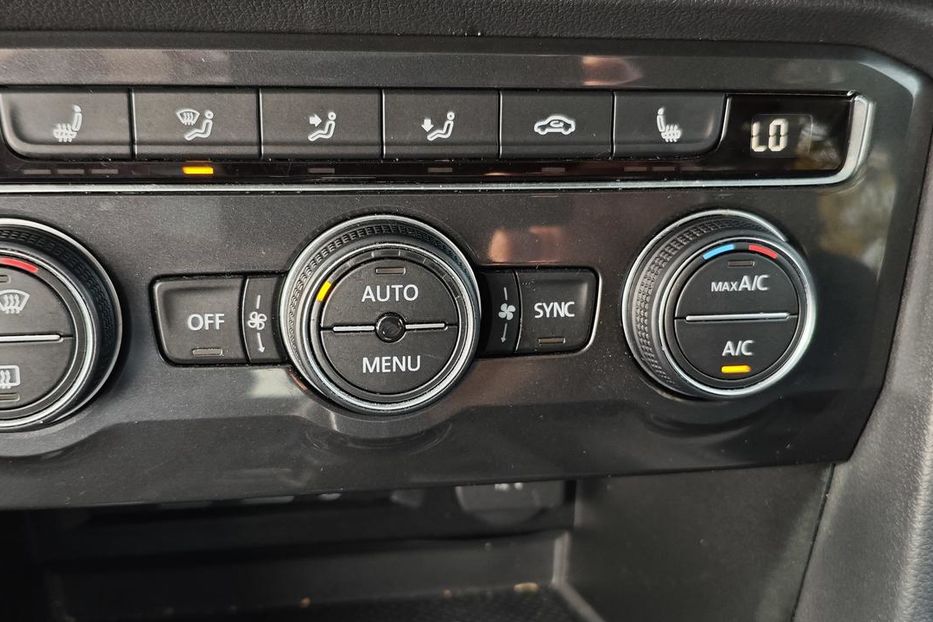 Продам Volkswagen Tiguan SEL 2018 года в г. Верхнеднепровск, Днепропетровская область