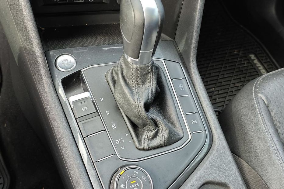 Продам Volkswagen Tiguan SEL 2018 года в г. Верхнеднепровск, Днепропетровская область