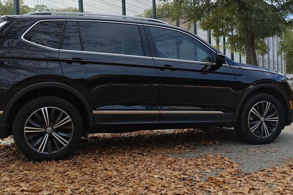 Продам Volkswagen Tiguan SEL 2018 года в г. Верхнеднепровск, Днепропетровская область