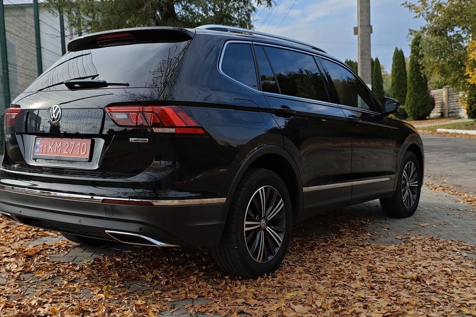 Продам Volkswagen Tiguan SEL 2018 года в г. Верхнеднепровск, Днепропетровская область