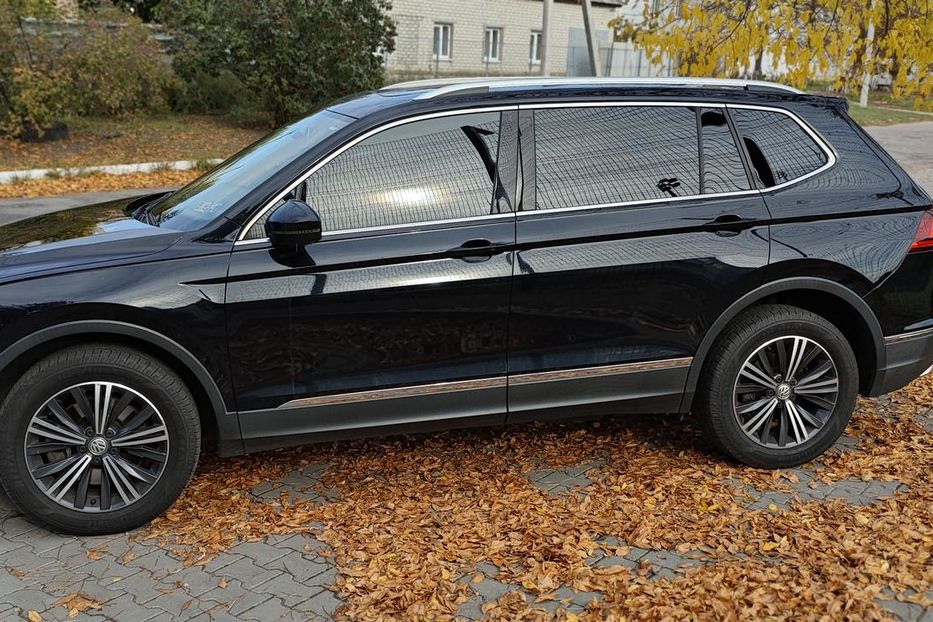 Продам Volkswagen Tiguan SEL 2018 года в г. Верхнеднепровск, Днепропетровская область