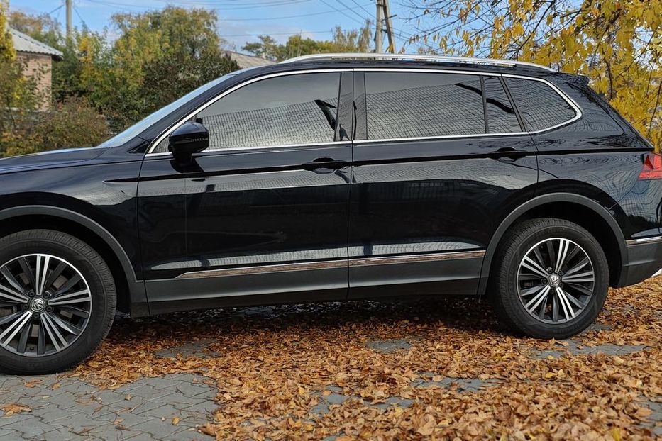 Продам Volkswagen Tiguan SEL 2018 года в г. Верхнеднепровск, Днепропетровская область