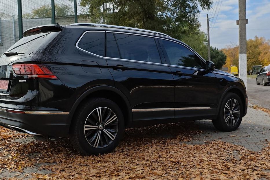 Продам Volkswagen Tiguan SEL 2018 года в г. Верхнеднепровск, Днепропетровская область