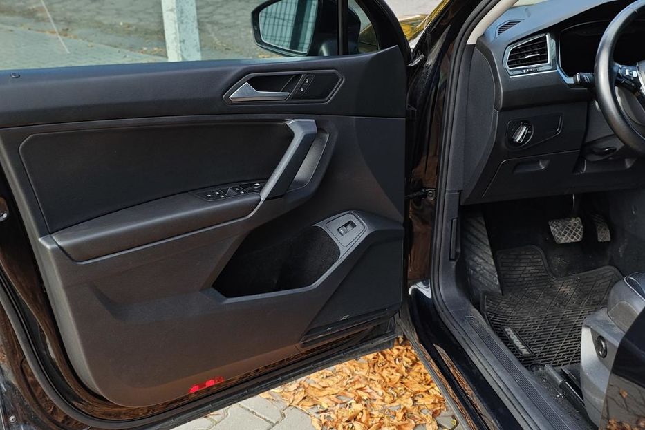 Продам Volkswagen Tiguan SEL 2018 года в г. Верхнеднепровск, Днепропетровская область