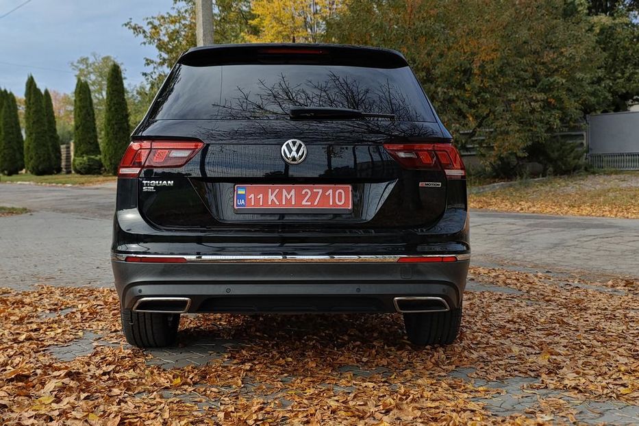 Продам Volkswagen Tiguan SEL 2018 года в г. Верхнеднепровск, Днепропетровская область