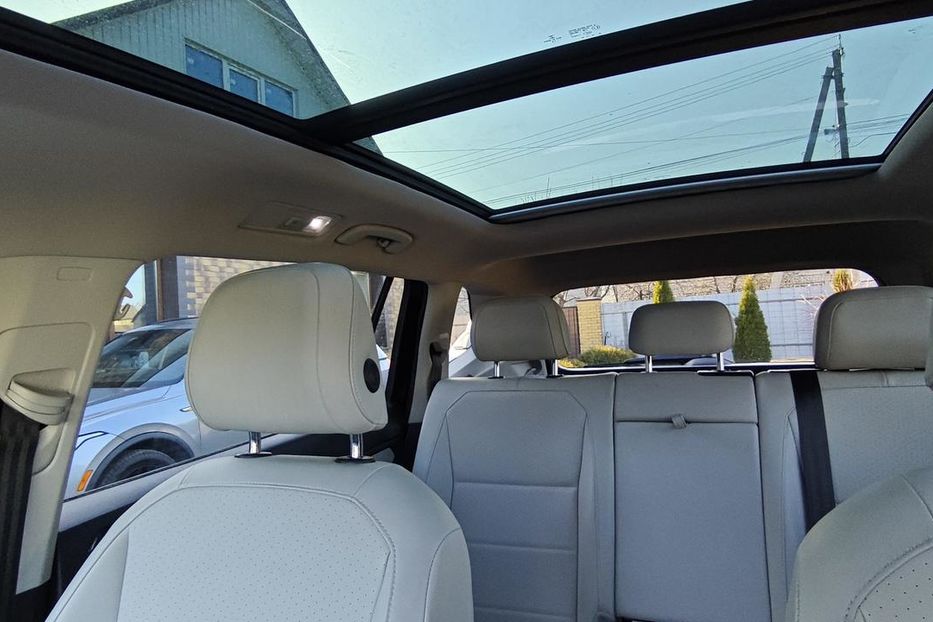 Продам Volkswagen Tiguan SEL 2018 года в г. Верхнеднепровск, Днепропетровская область